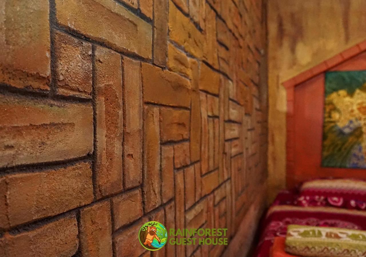 Rain Forest Guest House And Jungle Trekking Bukit Lawang Bagian luar foto