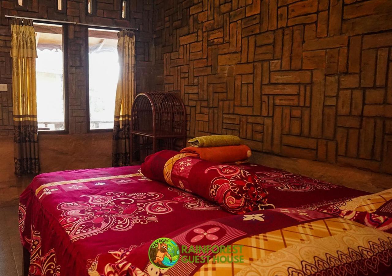 Rain Forest Guest House And Jungle Trekking Bukit Lawang Bagian luar foto