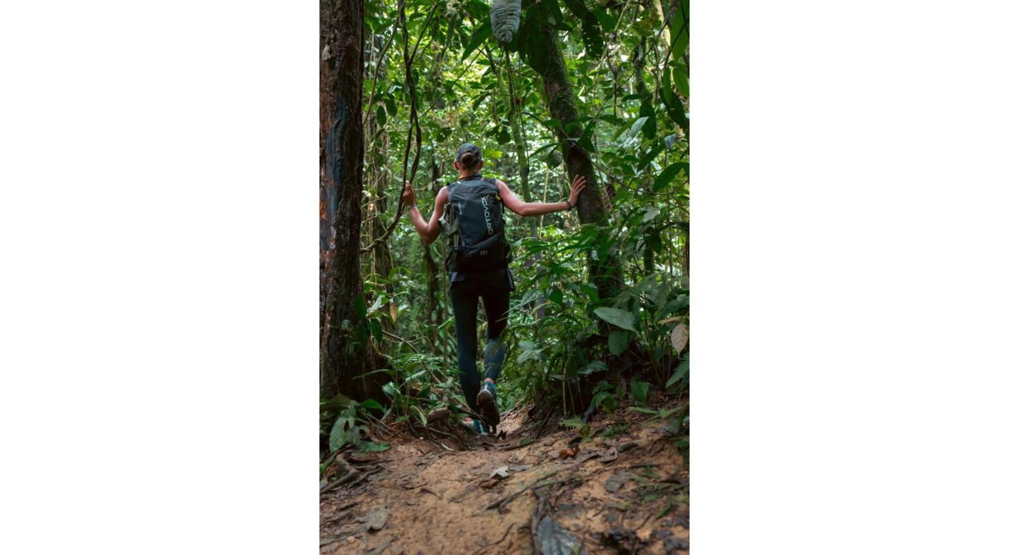 Rain Forest Guest House And Jungle Trekking Bukit Lawang Bagian luar foto